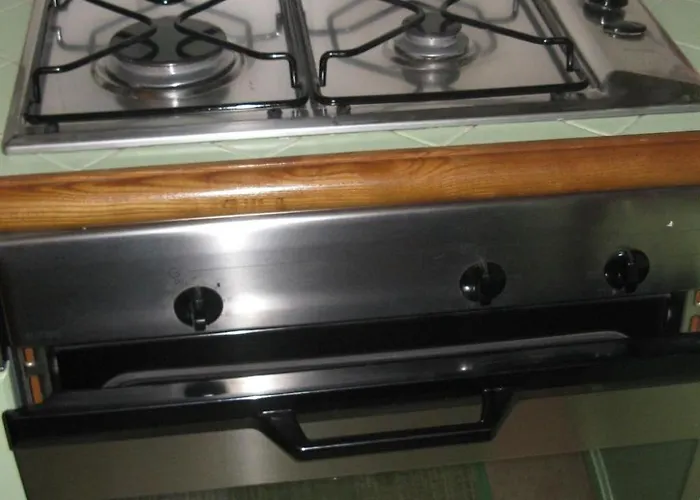 Lejlighed Typisches Mit Holzbefeuertem Kamin By Interhome Castellero