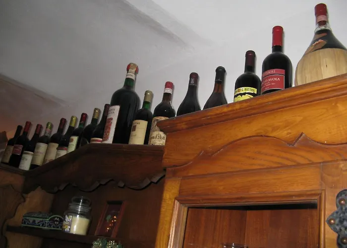 아파트 Typisches Mit Holzbefeuertem Kamin By Interhome *