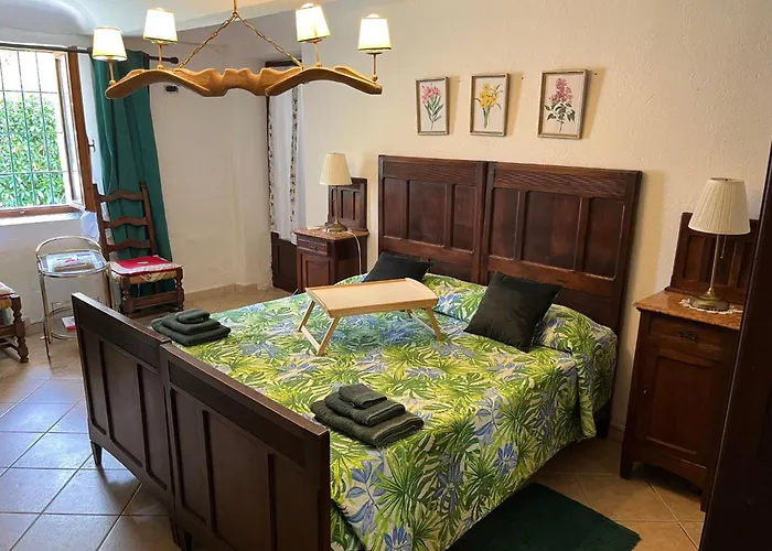 아파트 Typisches Mit Holzbefeuertem Kamin By Interhome 카스텔레로