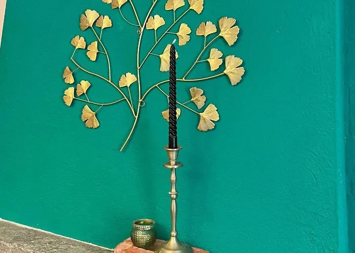 Lejlighed Typisches Mit Holzbefeuertem Kamin By Interhome